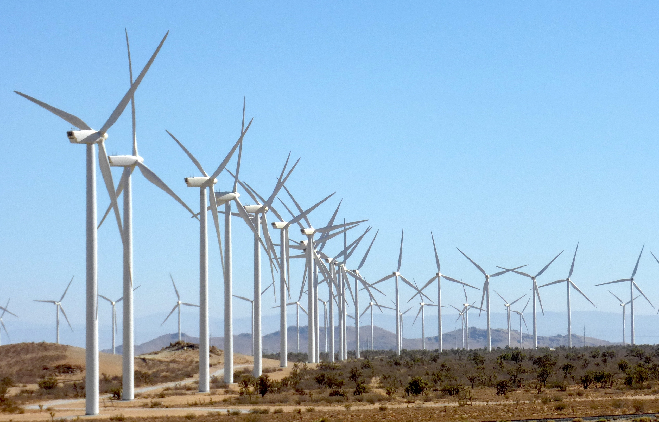 Centro de energía eólica Alta desde Oak Creek Road.jpg - Wikimedia Commons