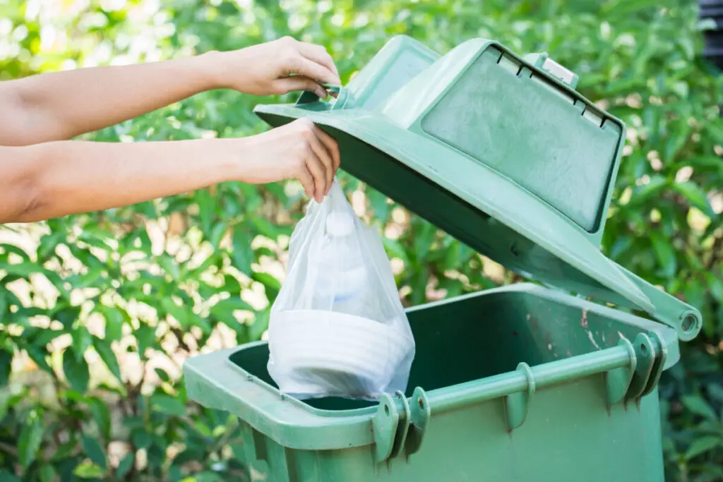 Ist ein Recyclingbehalter kostenlos