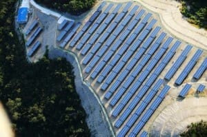 Referencia a los paneles solares LG Yecheon