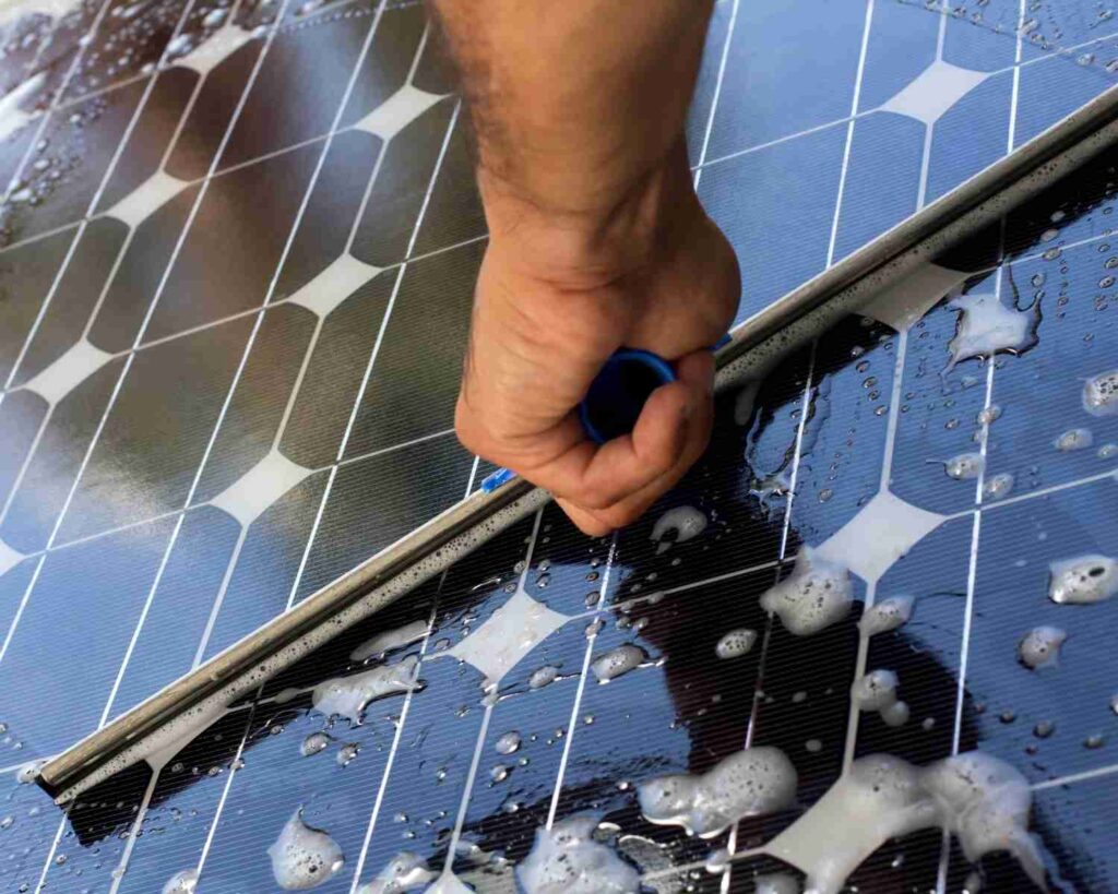 Kako cistite fleksibilne solarne panele78543 wop