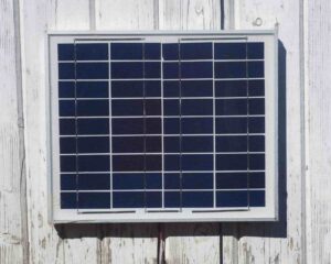 Koliko je solarnih panela potrebno za punjenje baterije od 100 Ah9768033 wop