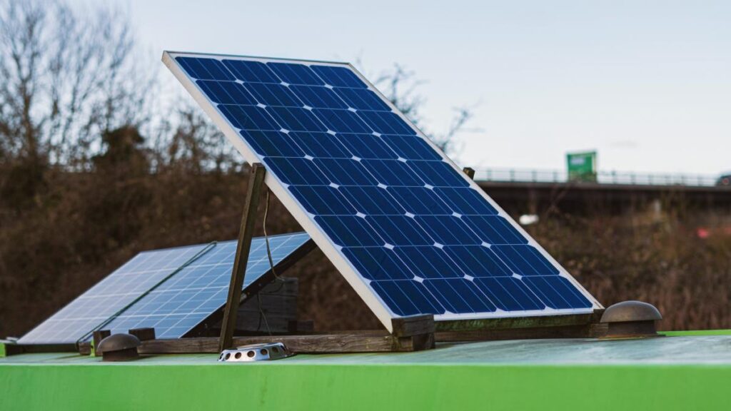 Prijenosni solarni paneli za generiranje vlastite energije34663673 wop