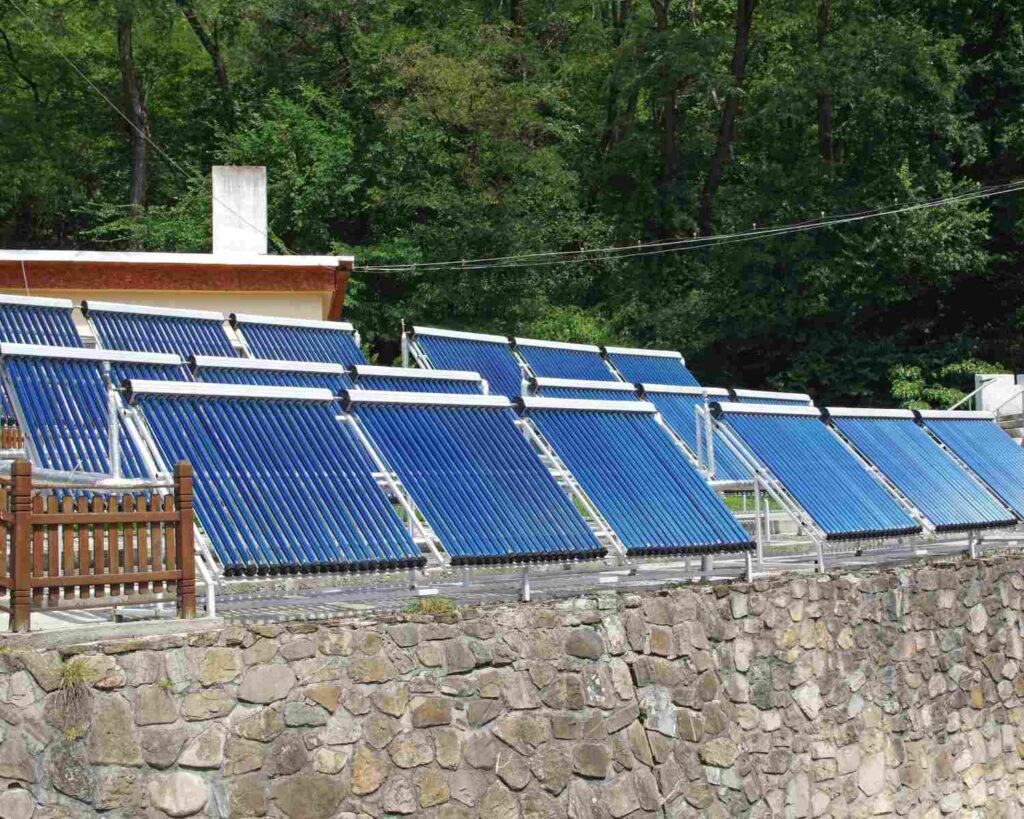 Solarni paneli za grijanje vode smanjuju vase troskove2543 wop