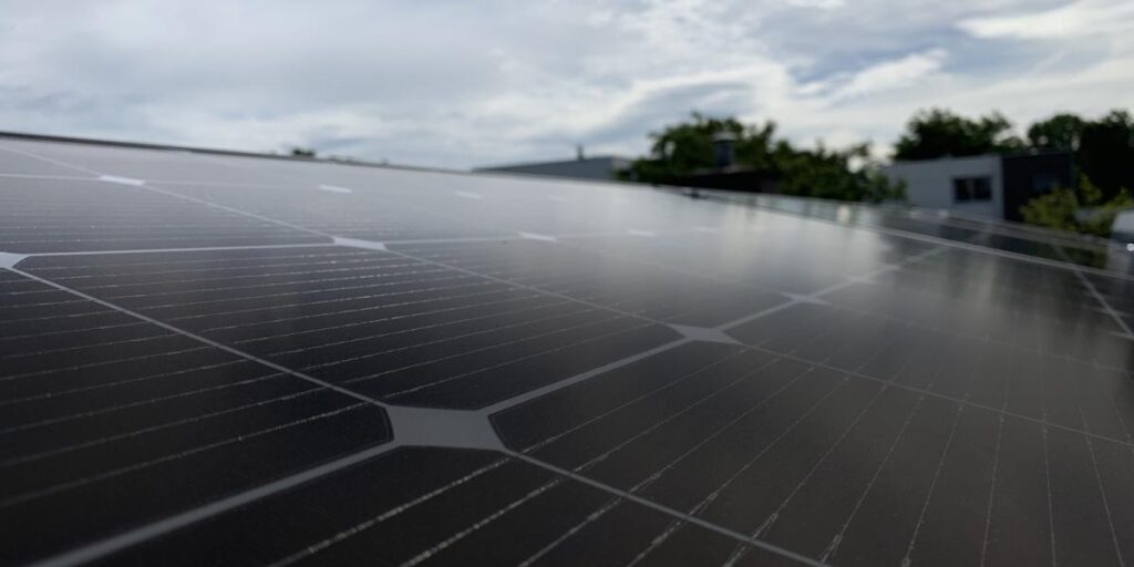 solarni paneli obnovljiva energija 0122