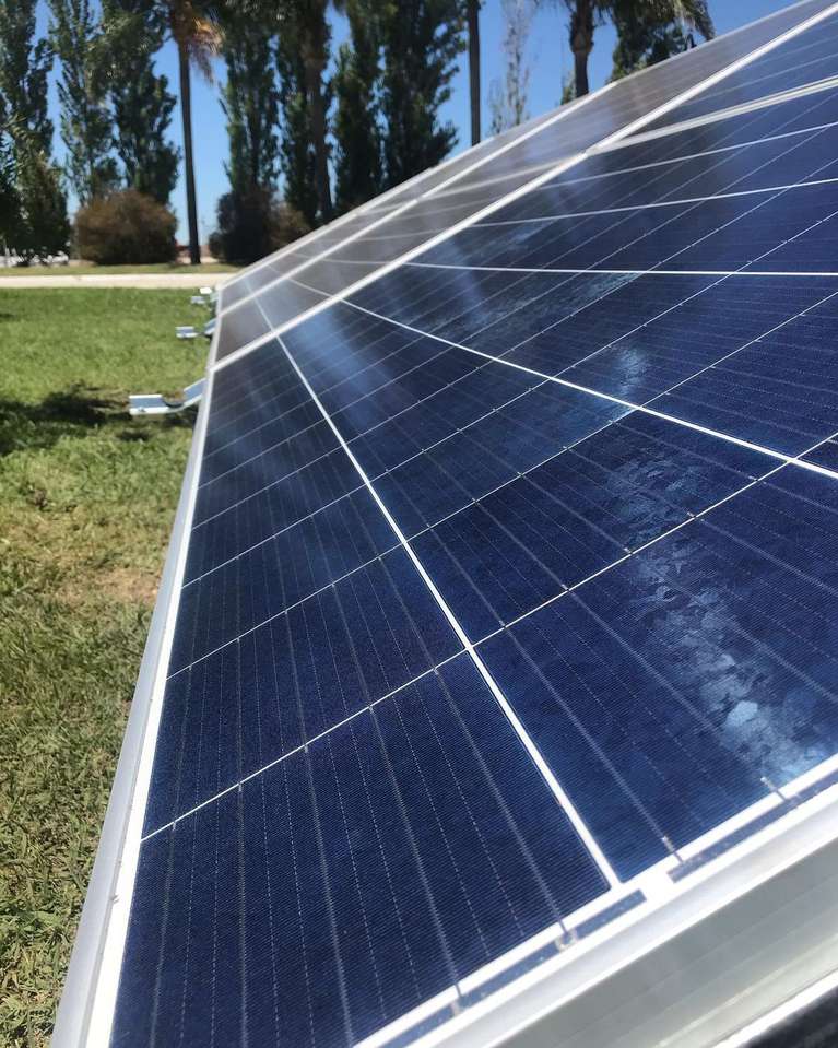 solarni paneli obnovljiva energija 0241