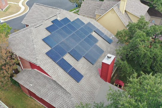 solarni paneli obnovljiva energija. 54456456
