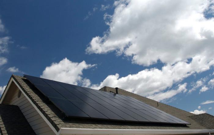 solarni paneli obnovljiva energija..645456