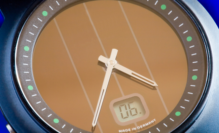 charge solar watch without a sun